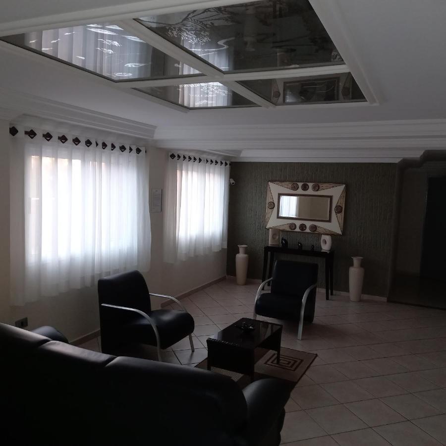Otimo Apartamento Condominio Frente A Praia Монгагуа Экстерьер фото