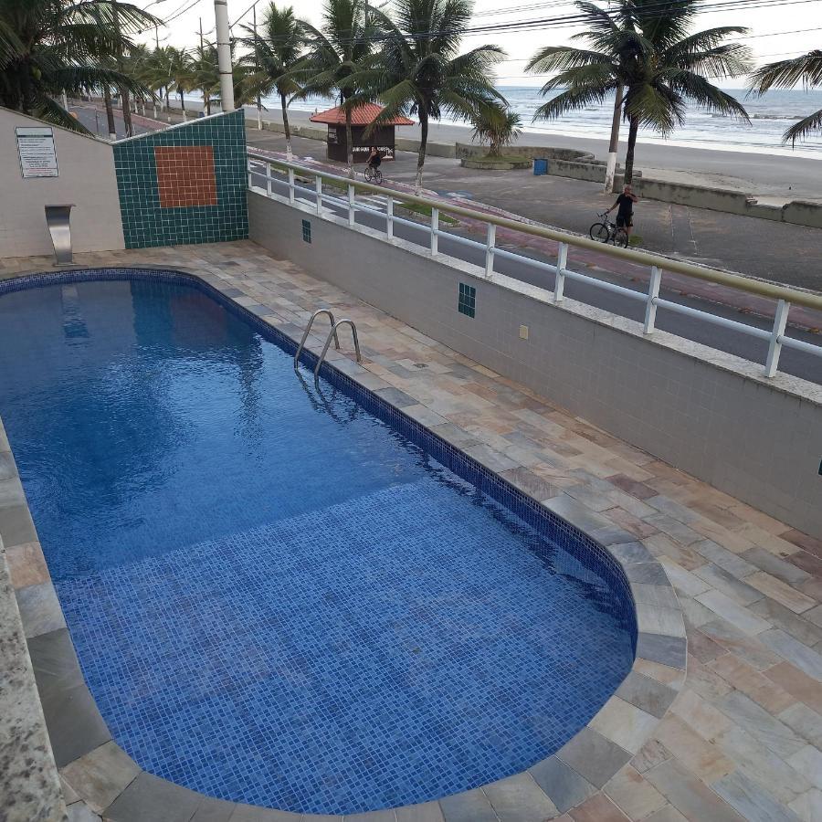 Otimo Apartamento Condominio Frente A Praia Монгагуа Экстерьер фото
